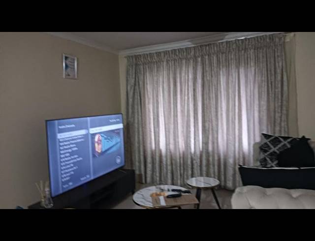 2 BEDROOM APARTMENT FOR SALE IN MONTCLAIR